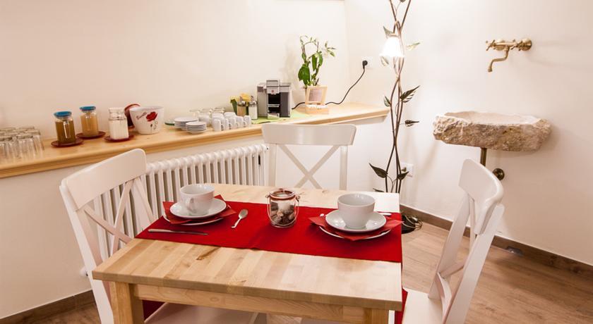 B&B Incanto Клес Экстерьер фото